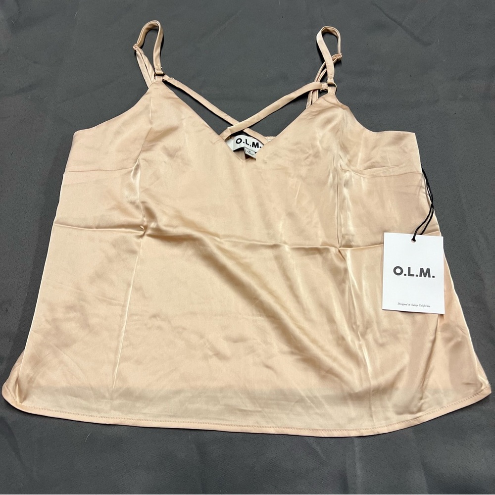 🌴Women’s O.L.M. Criss Cross V Neck Crop Top Tank Top